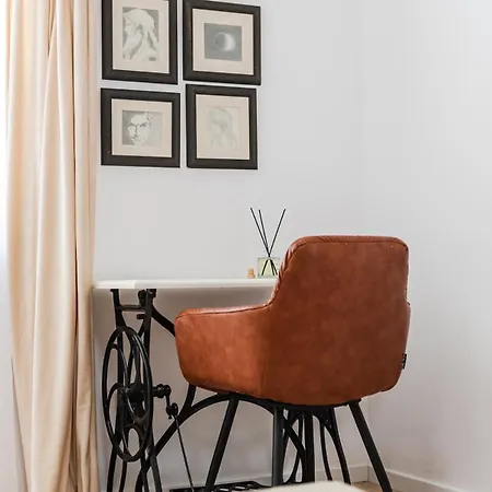 Appartement Sophie Downtown Near Air Albania Stadium *